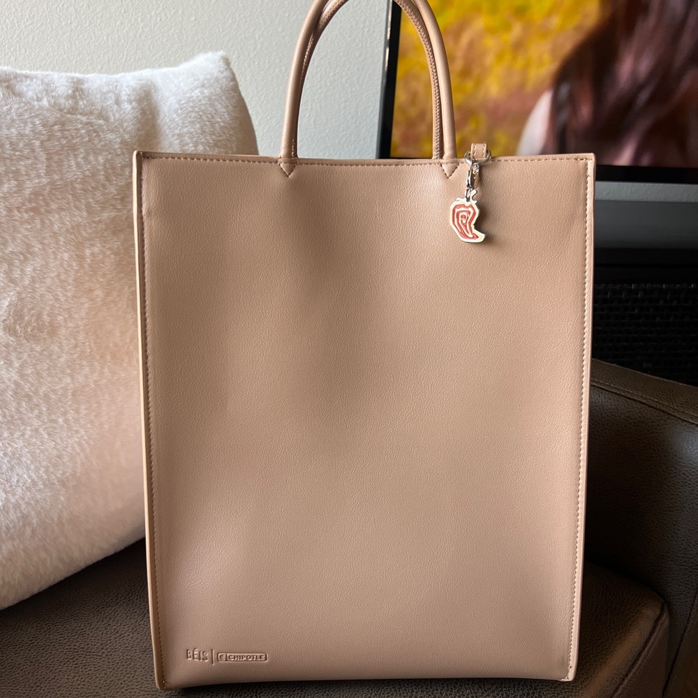 Beis Chipotle To-Go Bag NEW